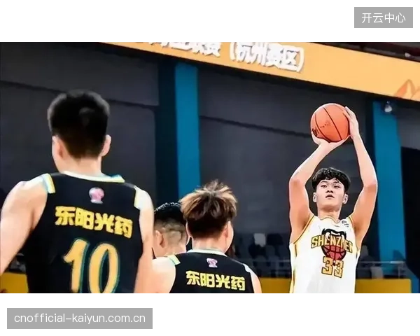 广东队遭遇罕见赛季，休赛期或围绕锋线和内线进行阵容的深度数据化重组。